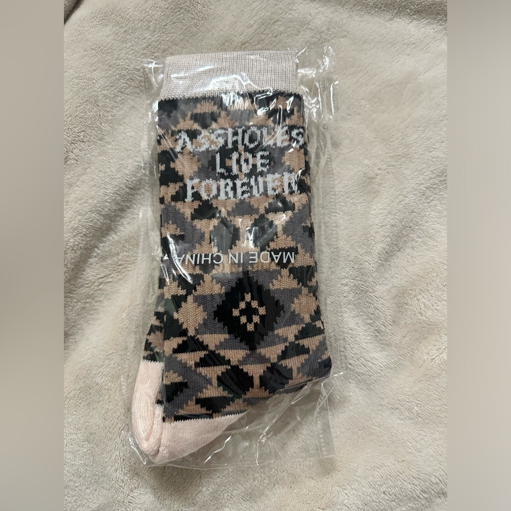 ALF Socks - Picture 9 of 12